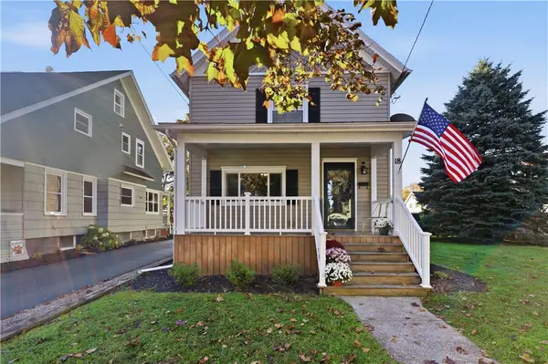 18 Lincoln Avenue, Le Roy, NY 14482