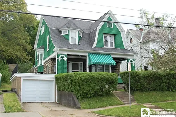 37 Maple Street, Jamestown, NY 14701