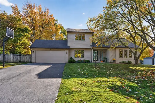 23 Canterbury, Fairport, NY 14450