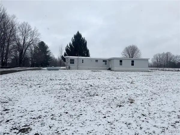 18 Little Pond Road, Williamstown, NY 13493