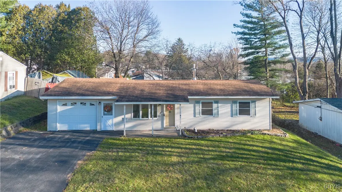 508 Deerwood Road, Utica, NY 13502 - Image #1