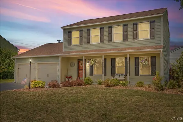 7324 Spring Mountain Drive, East Syracuse, NY 13057