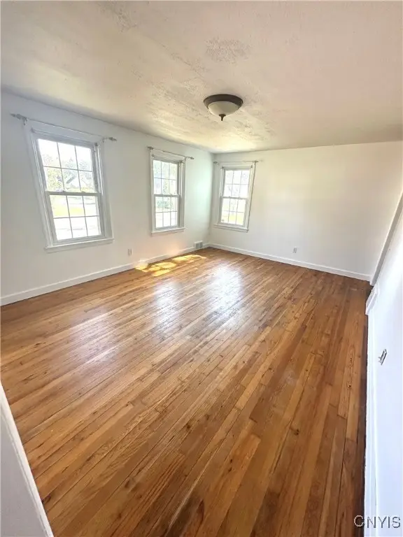 503 Coolidge Road, Utica, NY 13502 - Image #3