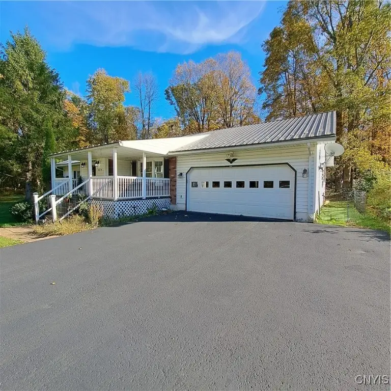 4574 Lee Center Taberg Road, Taberg, NY 13471 - Image #1