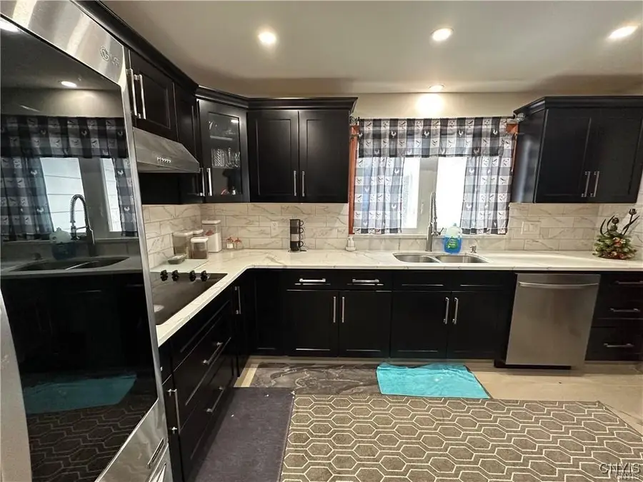 5094 Skyline Drive, Syracuse, NY 13215 - Image #2