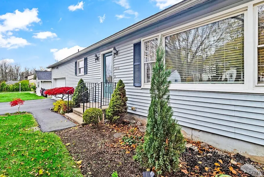 2213 Pinnacle Drive, Utica, NY 13501 - Image #2