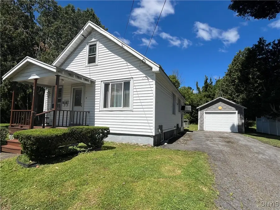 949 Hazelhurst Avenue, Utica, NY 13502 - Image #3