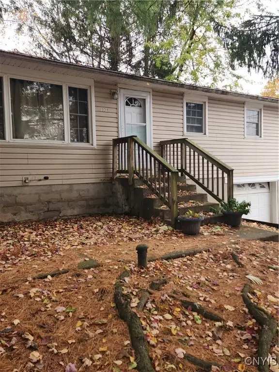 121 Woods Avenue S, Syracuse, NY 13206 - Image #3