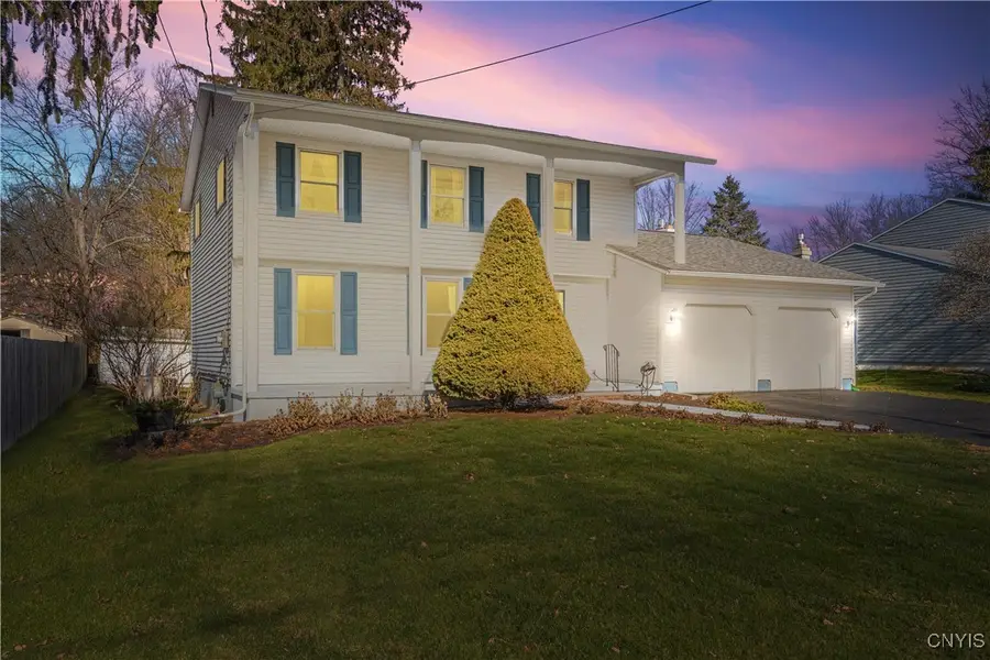 4209 Lucan Road, Liverpool, NY 13090 - Image #2