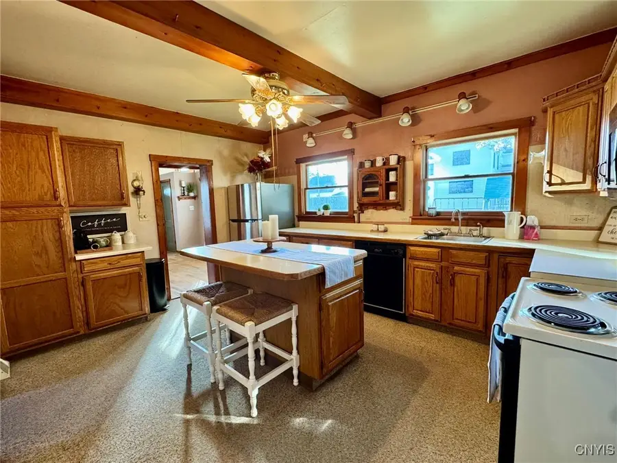 35 Elm Street, Clinton, NY 13323 - Image #3