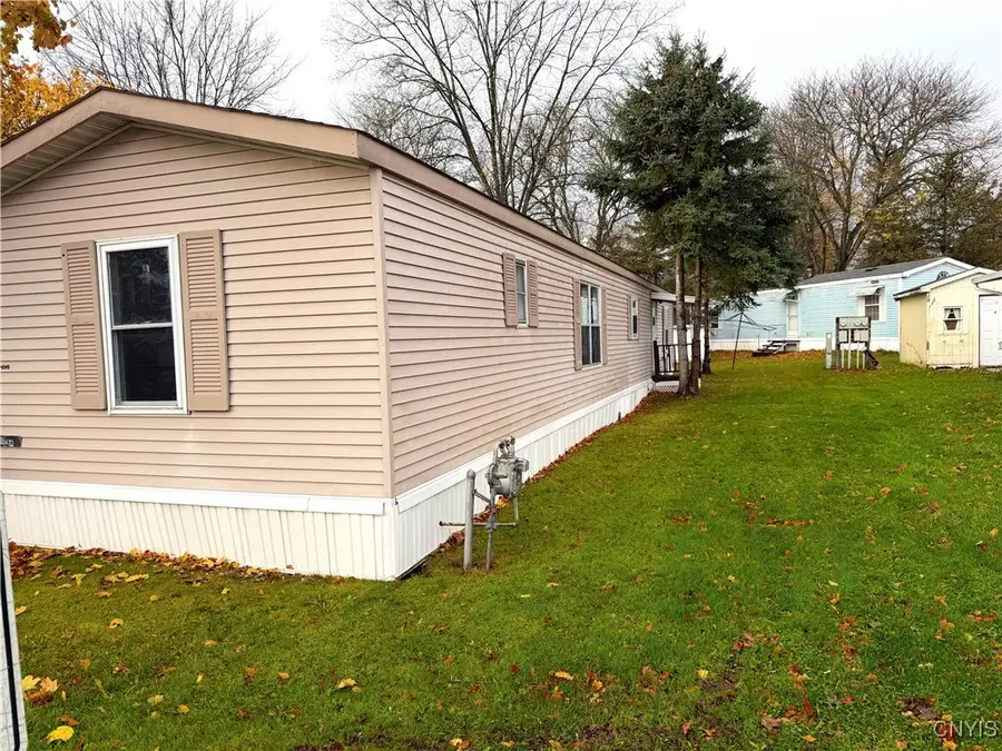 11 Lilliana Drive, New Hartford, NY 13413 - Image #2