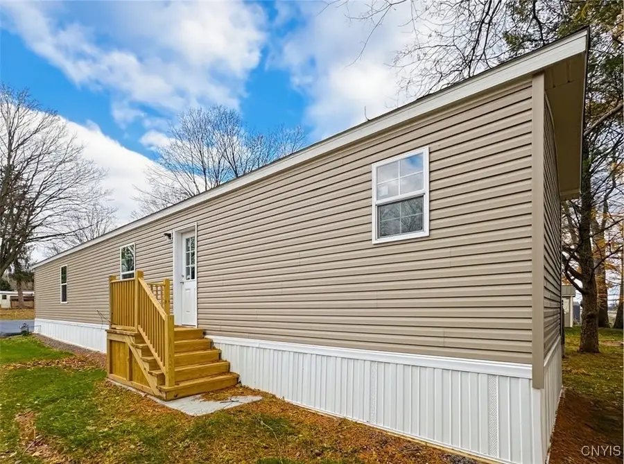 645 Kilkenny Drive, Utica, NY 13502 - Image #3