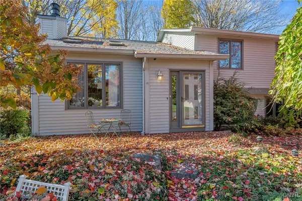 118 Feldspar Drive, Syracuse, NY 13219