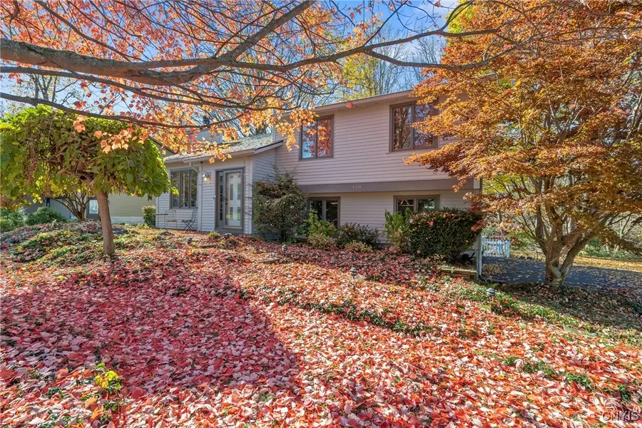 118 Feldspar Drive, Syracuse, NY 13219 - Image #2