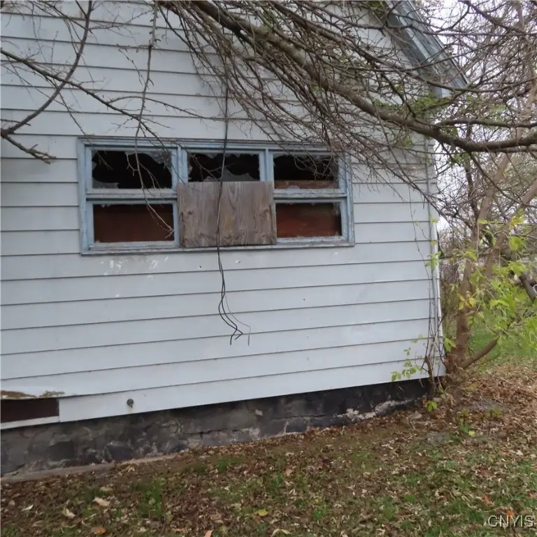 632 W Newell Street, Syracuse, NY 13205 - Image #2