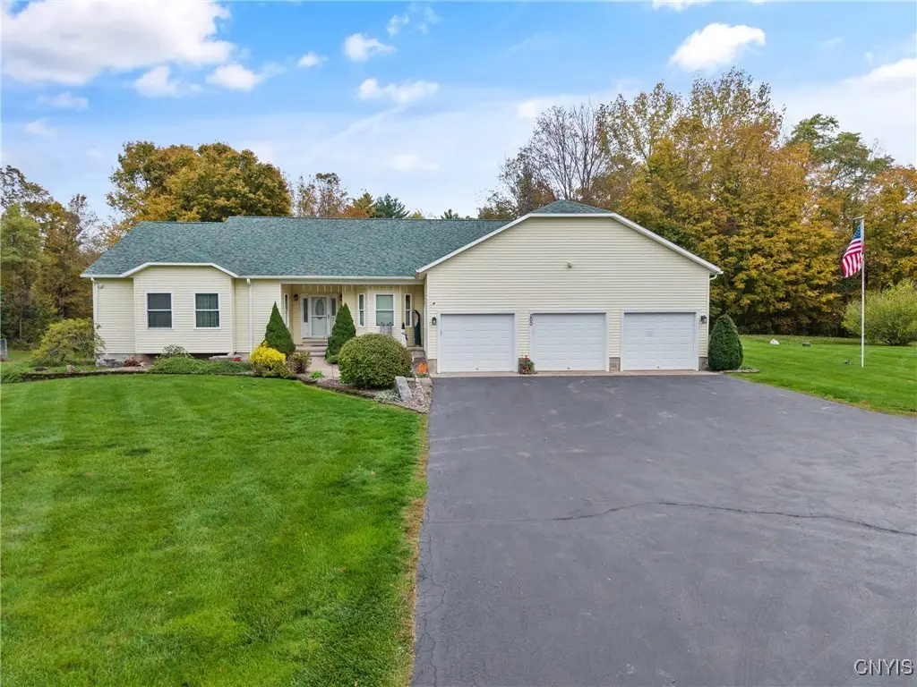 200 Sutton Road, Pennellville, NY 13132 - Image #1