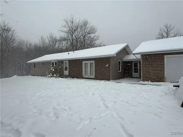 1557 County Route 7, Oswego, NY 13126