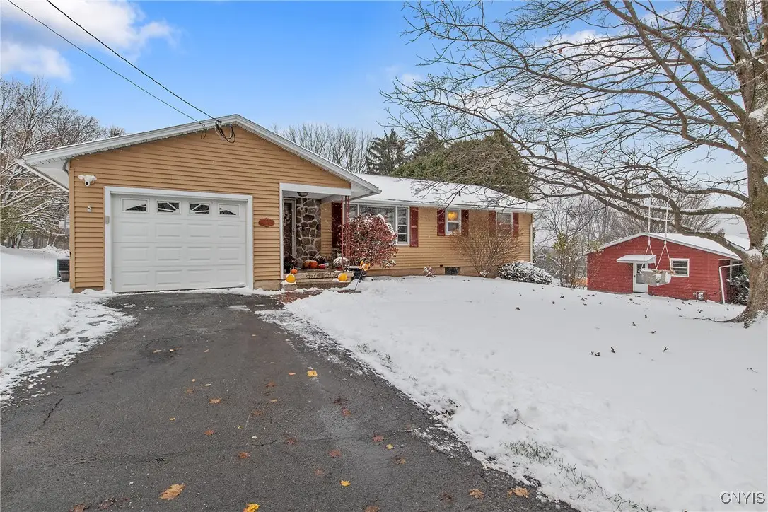 3967 Howlett Hill Road, Syracuse, NY 13215 - Image #1