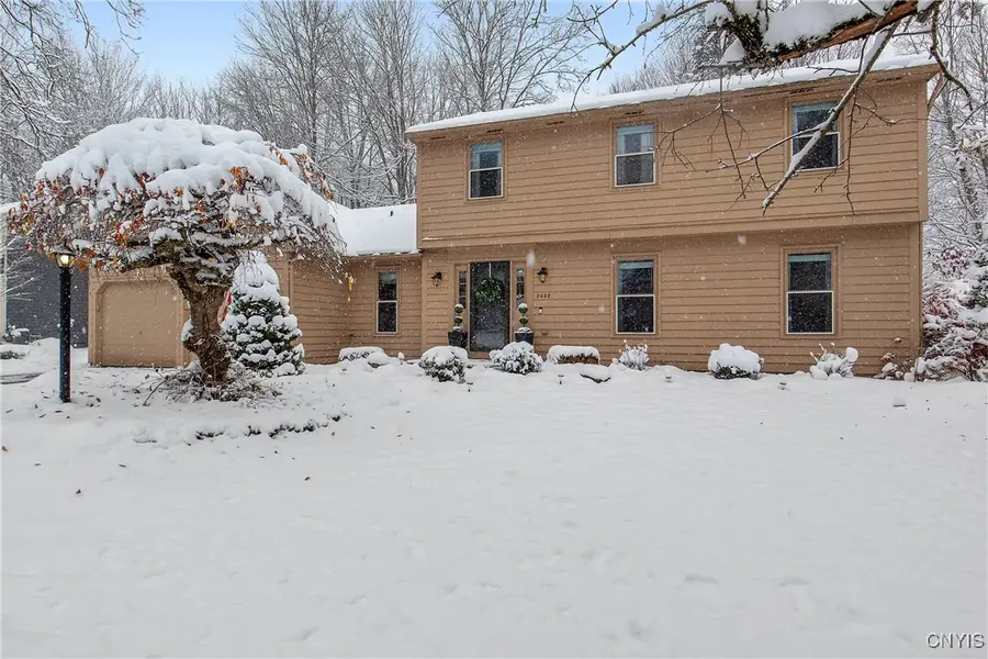 3432 Stanford Drive, Baldwinsville, NY 13027 - Image #2