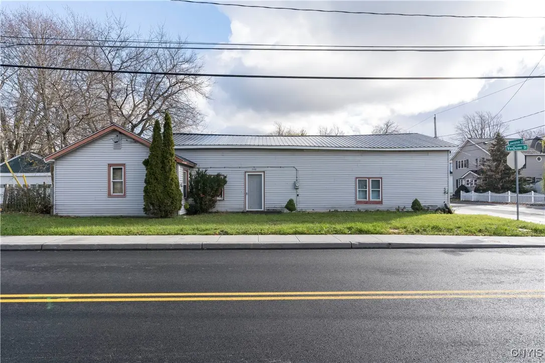 340 Vanduzee Street, Watertown, NY 13601 - Image #1