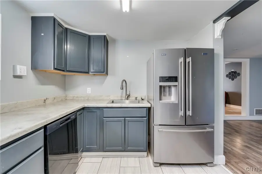 340 Vanduzee Street, Watertown, NY 13601 - Image #2