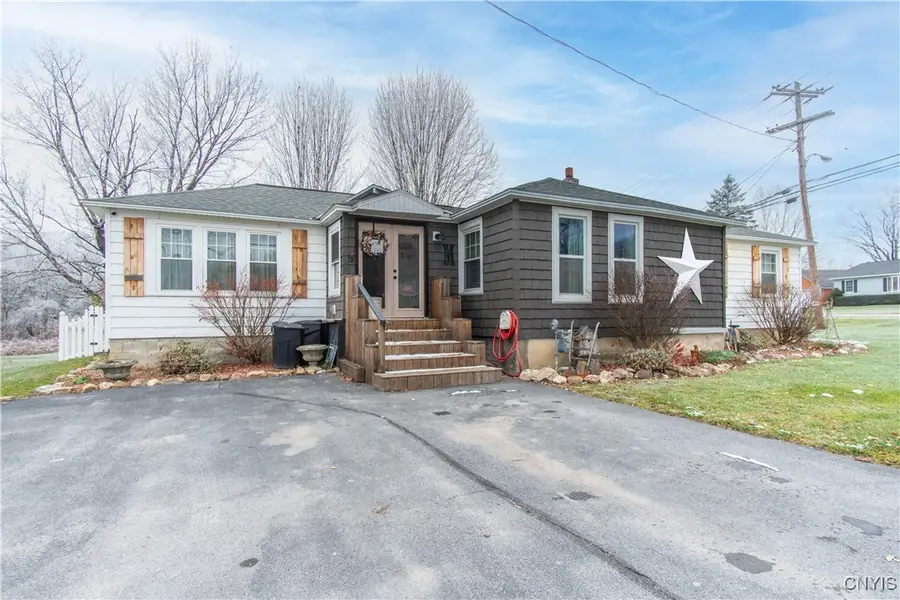 285 Clinton Street, Gouverneur, NY 13642 - Image #2