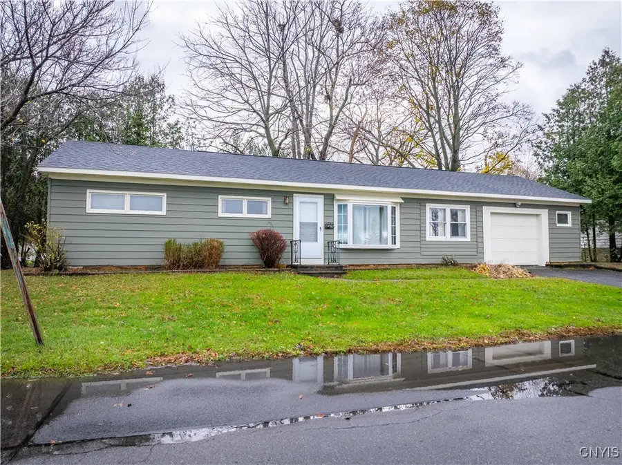 424 Rugby Road, Utica, NY 13502 - Image #2