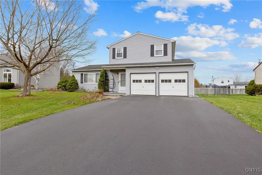 8614 Nazareth Drive, Cicero, NY 13039 - Image #2