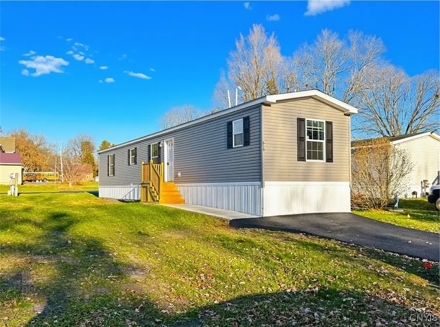 619 Kilkenny Drive, Utica, NY 13502 - Image #2