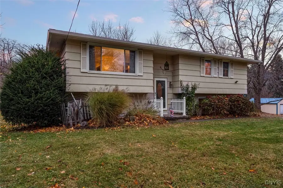 7545 Lake Avenue, Williamson, NY 14589 - Image #3