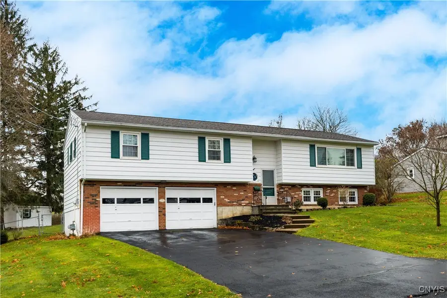 37 Janet Terrace, New Hartford, NY 13413 - Image #3