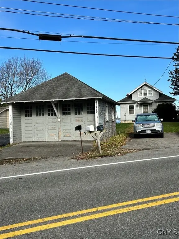 6599 Lakeshore Road, Cicero, NY 13039 - Image #2