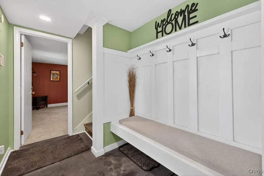 211 Blackmore Rd, Camillus, NY 13031 - Image #3