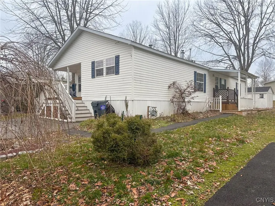 355 Aspen Drive, Utica, NY 13502 - Image #3