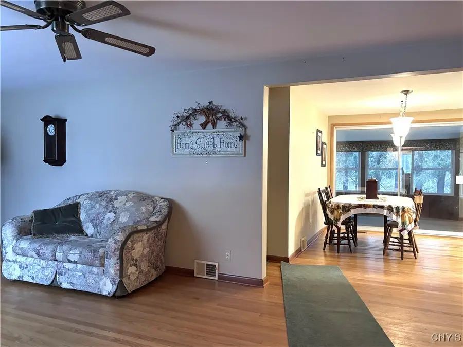 7721 Marie Drive, Kirkville, NY 13082 - Image #2