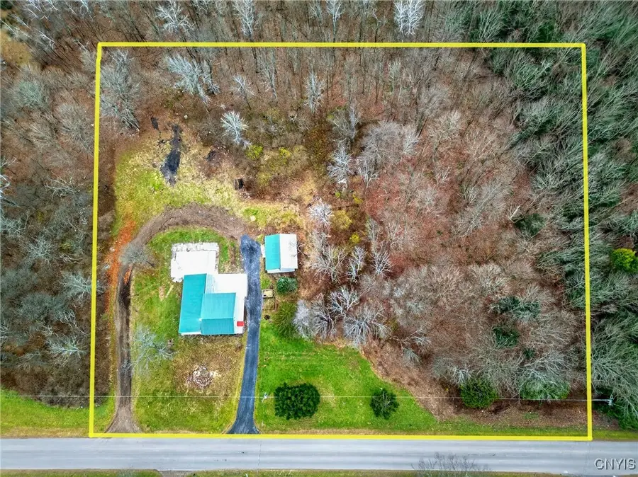 823 Baldwin Road, Fulton, NY 13069 - Image #2