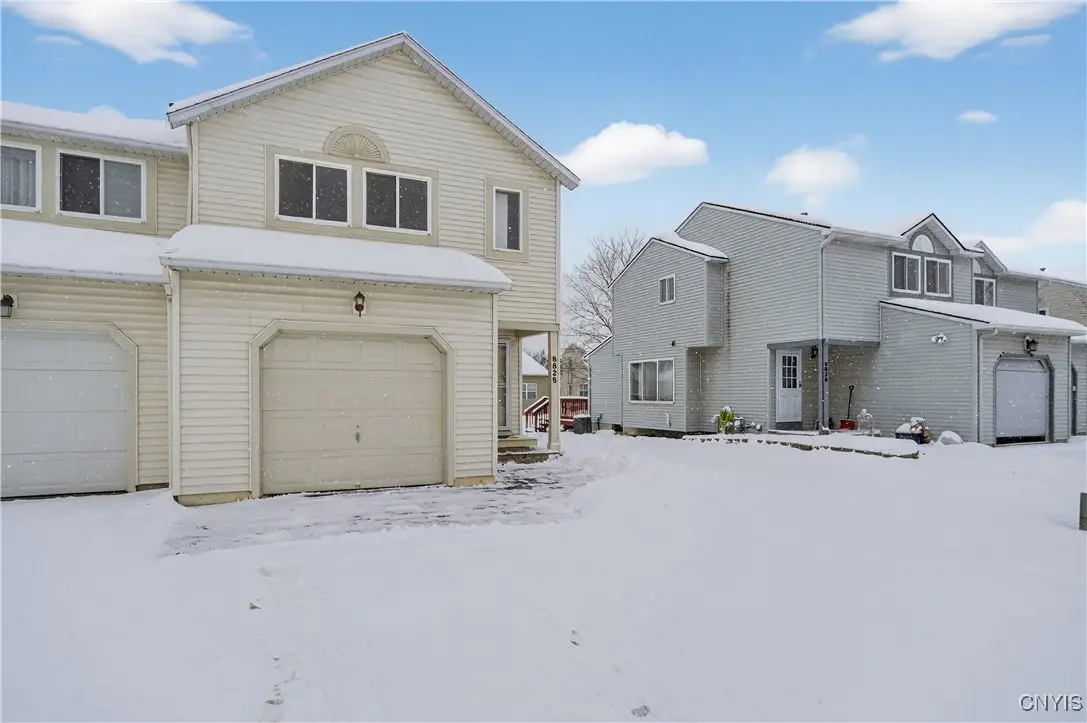 8828 New Country Drive, Cicero, NY 13039 - Image #1