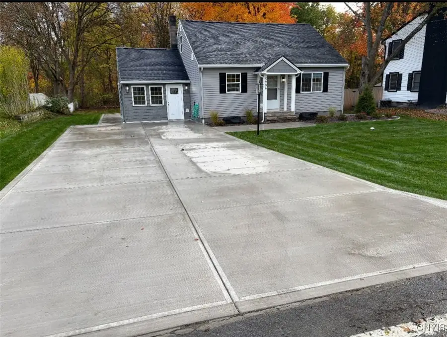 5986 Smith Road, Syracuse, NY 13212 - Image #2