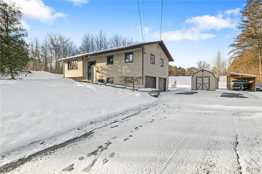 7263 Canton Street, Baldwinsville, NY 13027 - Image #3