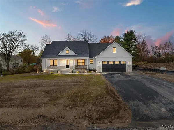 103 Stonebrooke Drive, Marcy, NY 13413