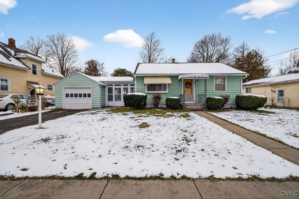 250 Ferndale Drive #52, Syracuse, NY 13205 - Image #1