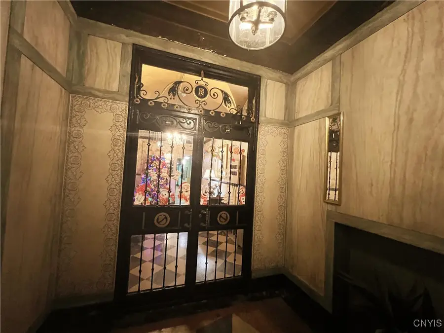 377 W Onondaga Street #306, Syracuse, NY 13202 - Image #2