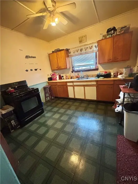 4 Warren Avenue, Auburn, NY 13021 - Image #3