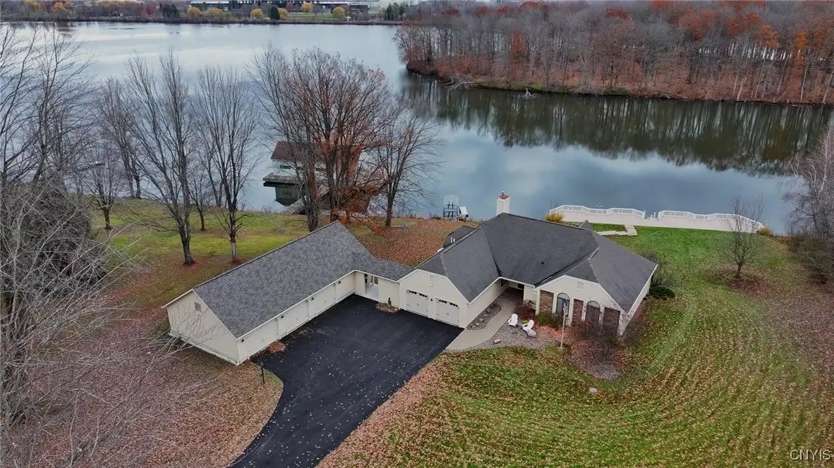 18 Island Shadow Drive, Fulton, NY 13069 - Image #1