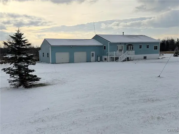 10680 Middle Road, Dexter, NY 13634