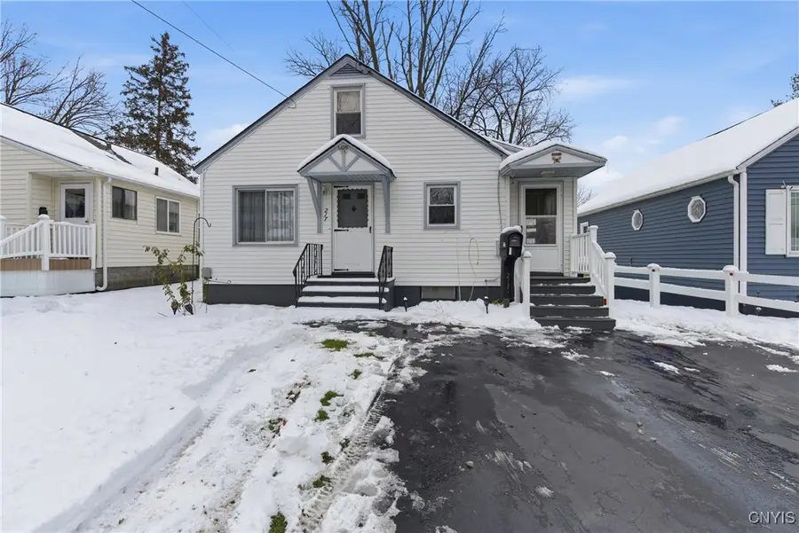 217 Mitchell Avenue, Mattydale, NY 13211 - Image #2