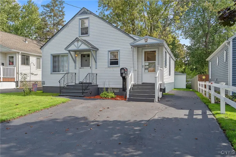 217 Mitchell Avenue, Mattydale, NY 13211 - Image #3