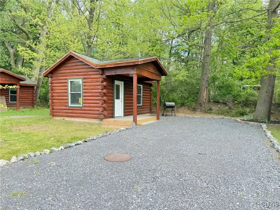 984 Waterloo Geneva Road, Waterloo, NY 13165 - Image #2