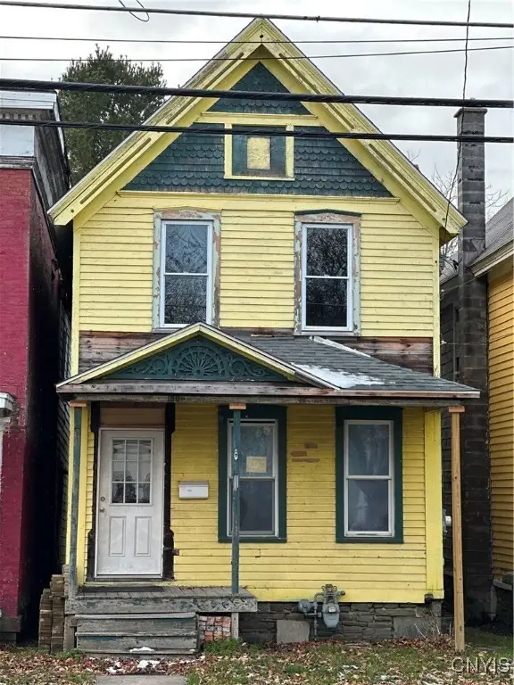 150 1/2 E 3rd Street, Oswego, NY 13126 - Image #1