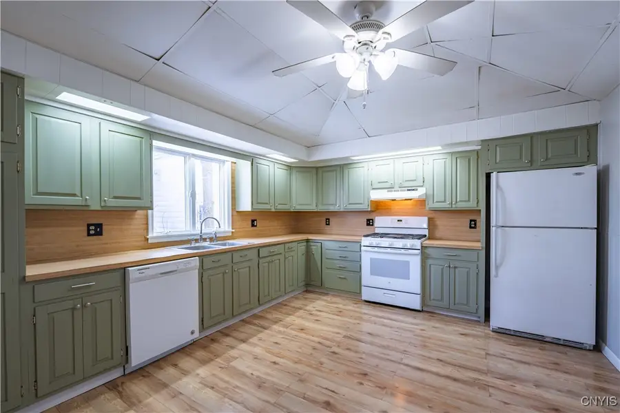 321 Dewey Avenue, Herkimer, NY 13350 - Image #3